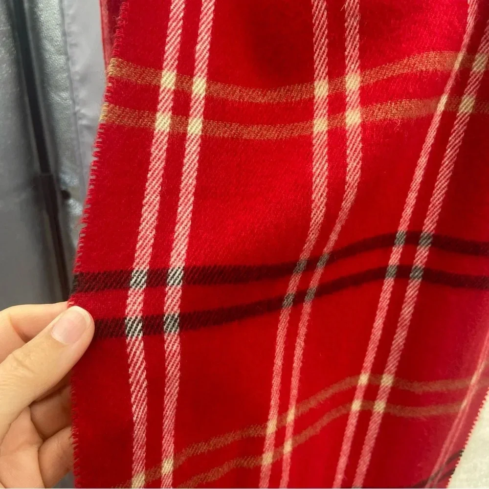 NWT Red Tartan Plaid Acrylic Scarf‎ with Fringe Made in Italy